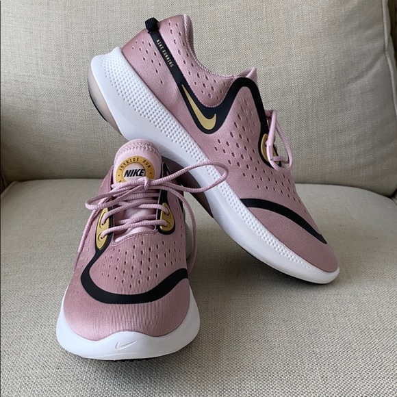 Nike Shoes - Purple Nike running shoes